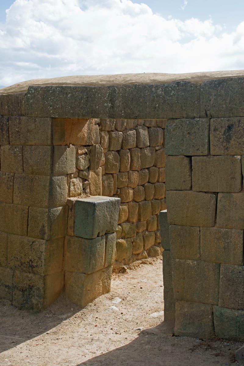 A trapezoidal Inca doorway in the Temple of the Sun — the double-jamb form reserved for the empire's most important buildings.