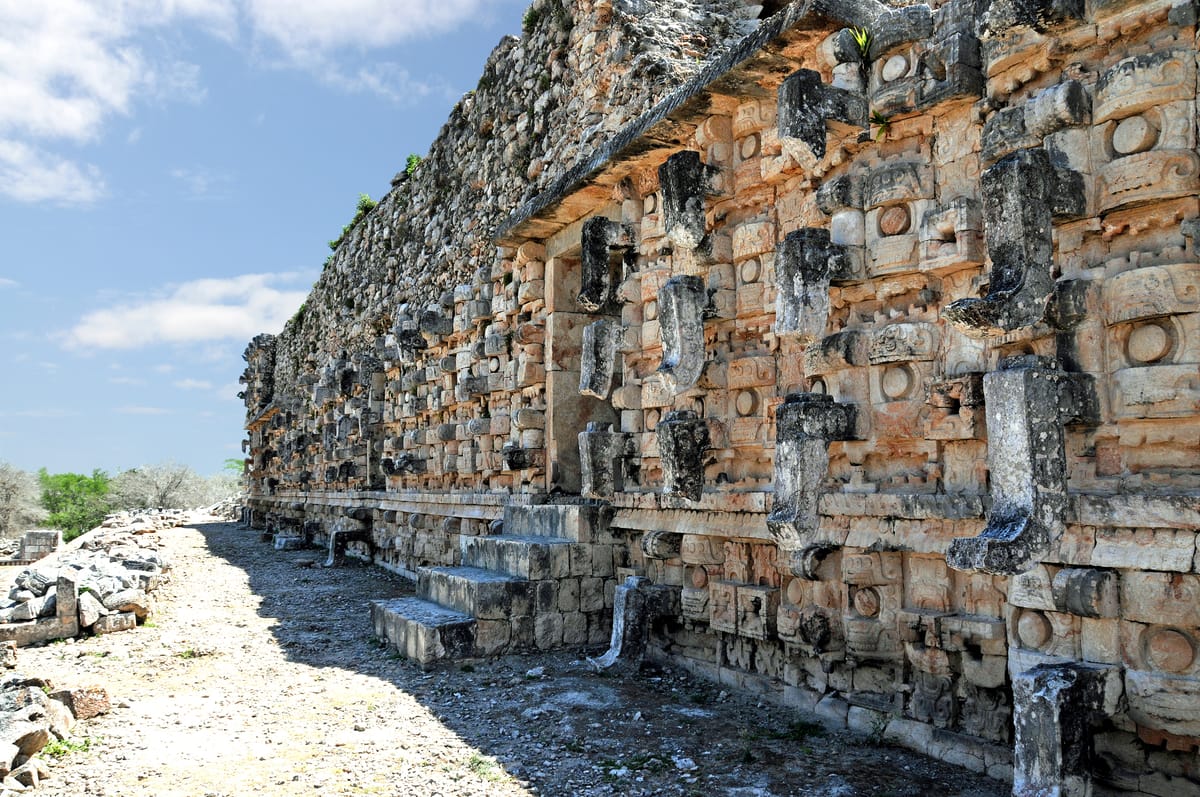 Codz Poop (Palace of the Masks), Kabah