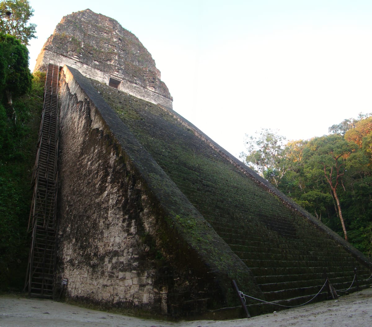 Looking up the 20-metre-wide stairway. The modern wooden ladder at left is how visitors climb; the original steps are too steep and too narrow to be used safely.