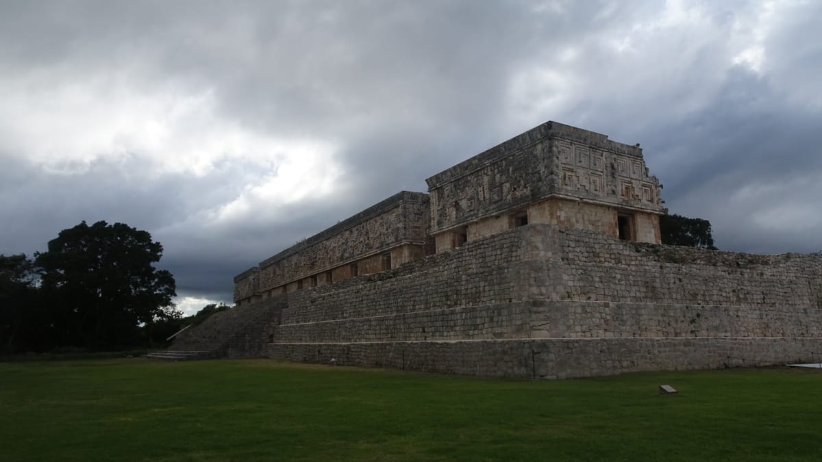 The Governor's Palace — roughly 100 metres long — stands on a three-tiered artificial platform raised by hand above the surrounding plain.